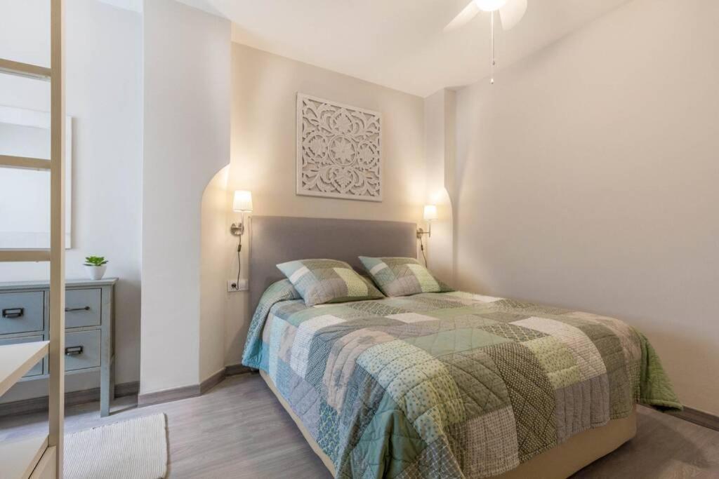 Cosy & Downtown Flat Valencia. Apartman Kültér fotó