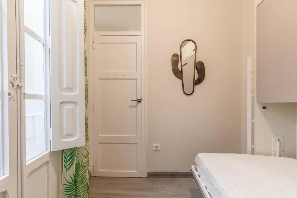 Cosy & Downtown Flat Valencia. Apartman Kültér fotó